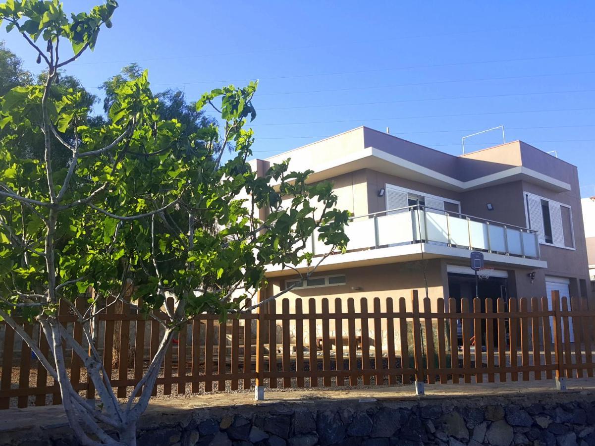 Casa Del Sur, En El Sur De Tenerife Villa กรานาดิลญา เด อาโบนา ภายนอก รูปภาพ